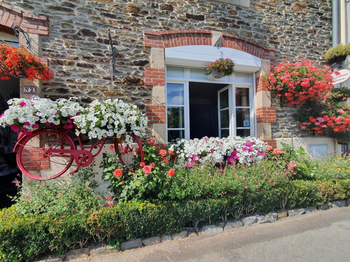Aux Lits Du Canal Josselin Exteriér fotografie